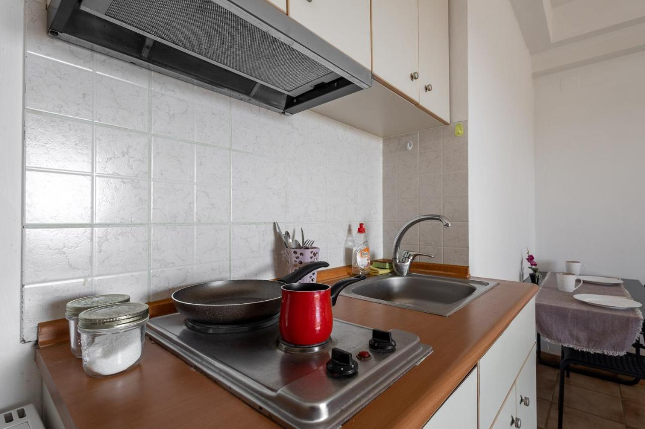 Elia Mini Suites 6 Larissa Eksteriør billede